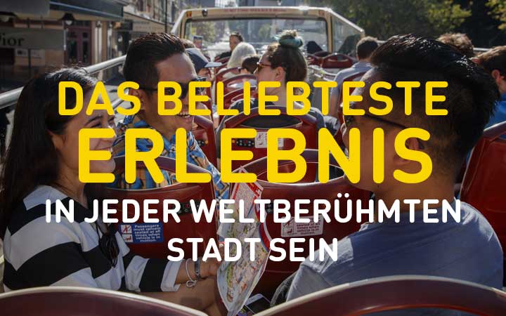 Zwei Leute steigen in den Big Bus Tours London Bus ein Zwei Leute steigen in den Big Bus Tours London Bus ein